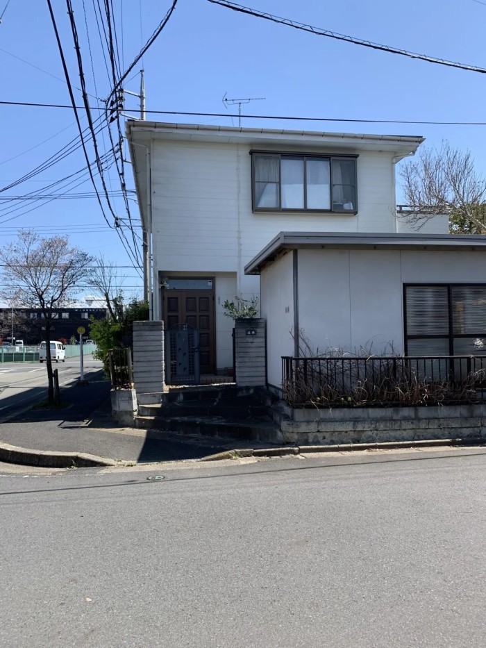 菊川市でカナメモチの伐採｜家際・電線近くの高木を安全に撤去した作業事例 - After